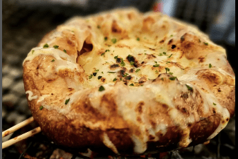 湯布院(由布院)温泉で話題の食べ歩きグルメ&スイーツ特集!営業時間やマップ付きの保存版 - Atlas Log 〜旅で描く、自分だけの地図。〜