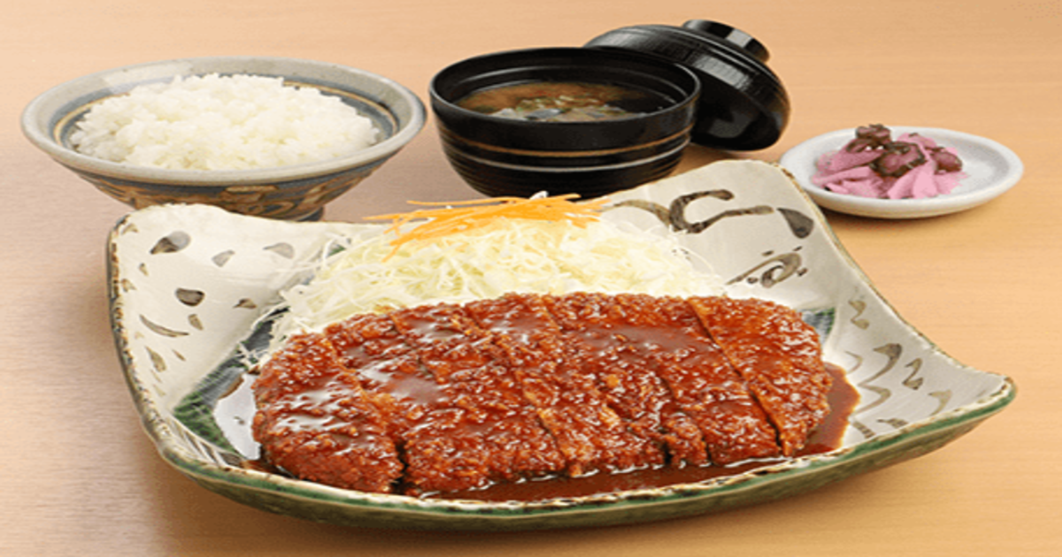 ジューシーなとんかつに秘伝のみそだれが香る『昔の矢場とん』