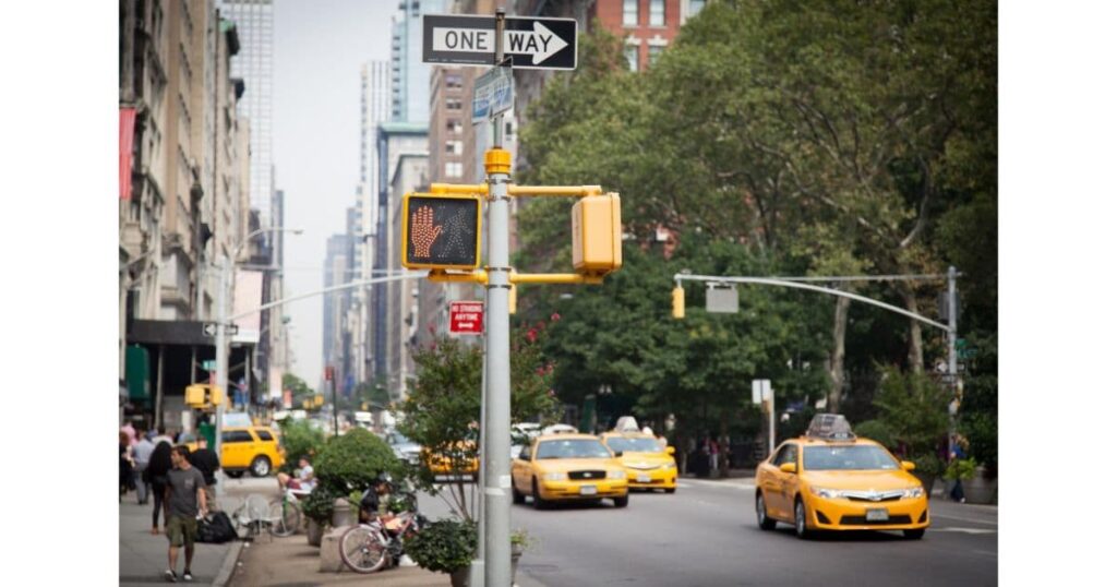 jfkからマンハッタン間のタクシーの料金