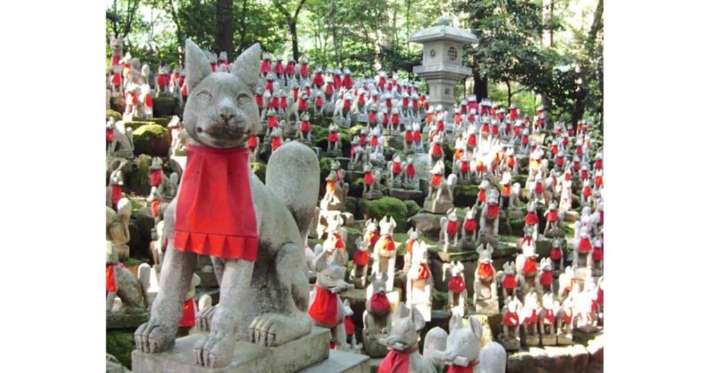 豊川稲荷エリアの特徴・楽しみ方