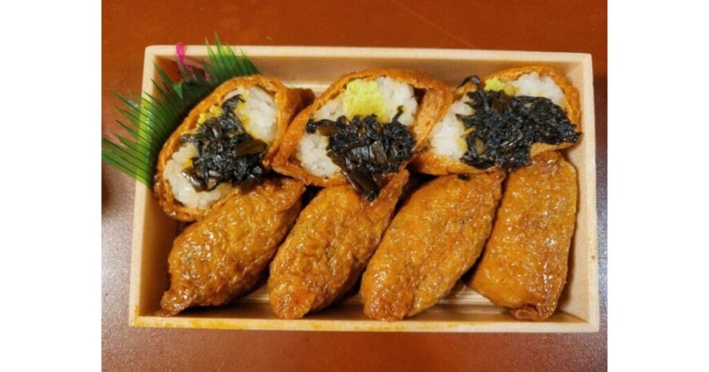 門前そば 山彦 （いなほ稲荷寿し）