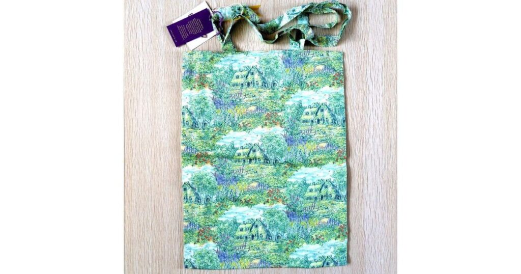 Liberty. トートバッグ